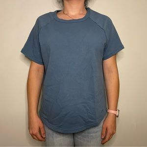 Under armour sweat shirt